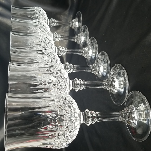 Cristal D'Arques Longchamp Wine Glasses - Picture 6 of 16